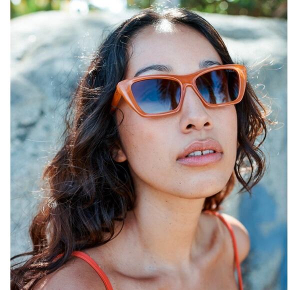 I-Sea Cate Sunglasses – Apricot Frame w/ Brown Polarized Lenses NEW - Picture 1 of 8
